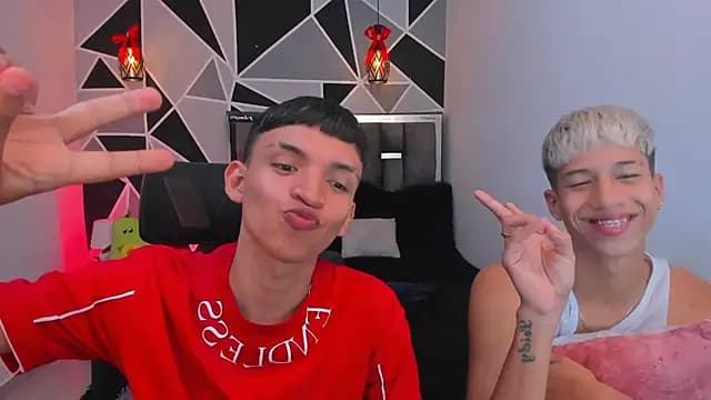 Juan_Nd_Steven live cam