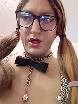 sissytrapdolly24 live cam