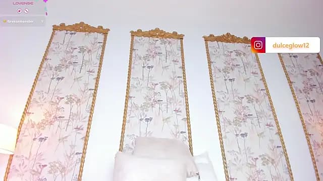 dulce_glow_ live cam