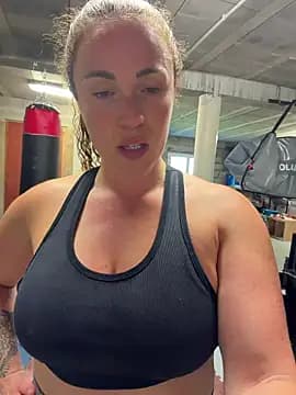 Clarasense__ live cam