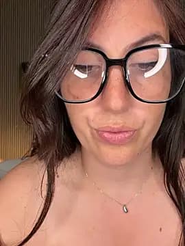 MysteryGirl__ live cam on Stripchat