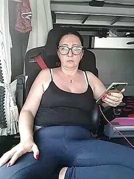 Milfa_nimfomana live cam