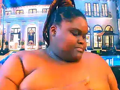 EbonyHotBuns live cam