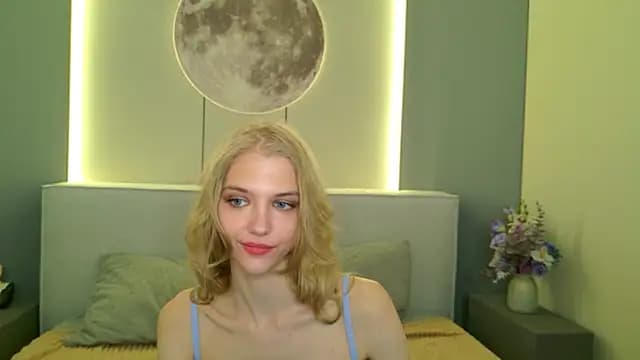 4example_Chloe live cam