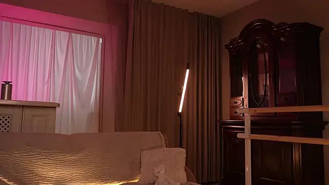 aurora_nude live cam