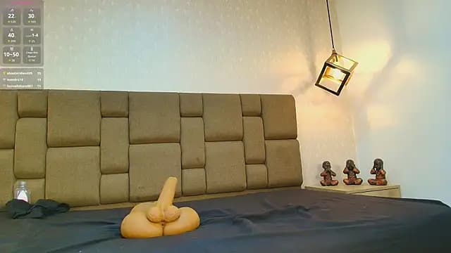 Tori_Gaviria live cam