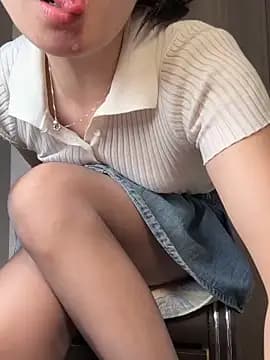 Cheating-wife live cam