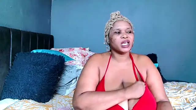 BustyBela42 live cam