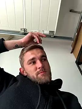 Benjamiinlt live cam