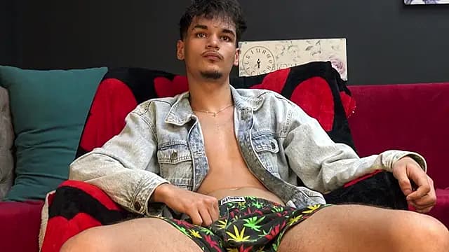 KevinnSpice live cam