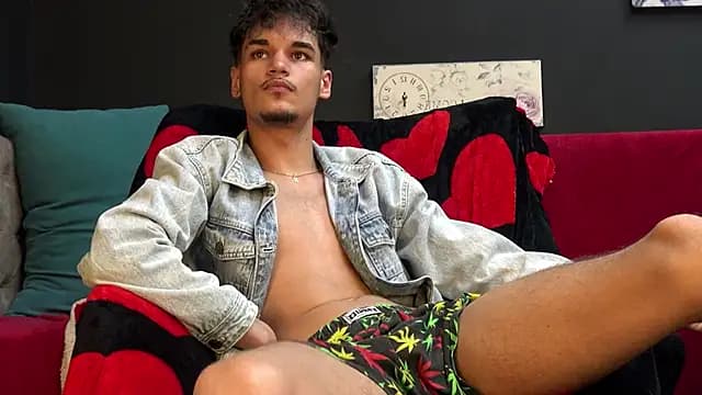 KevinnSpice live cam