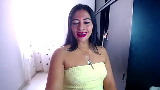 Pame_Jackson live cam