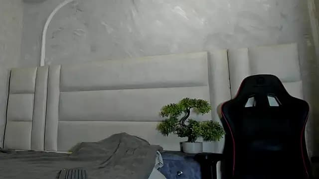 Dark_lennox live cam