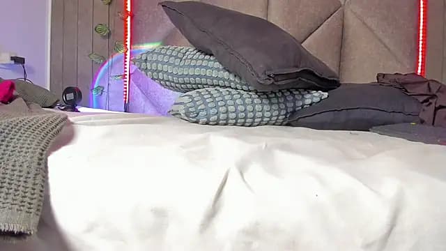 AbbyWathson live cam