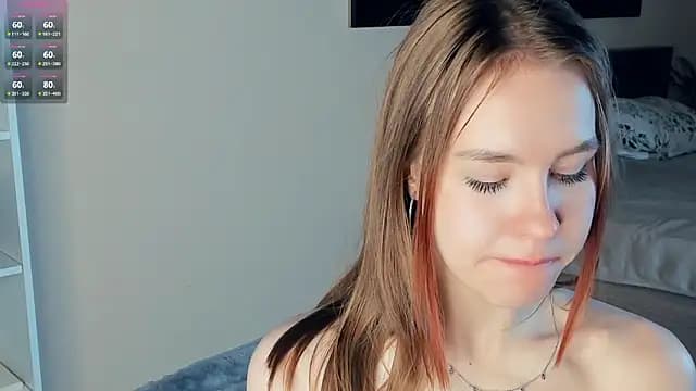 MaliaBourraine live cam