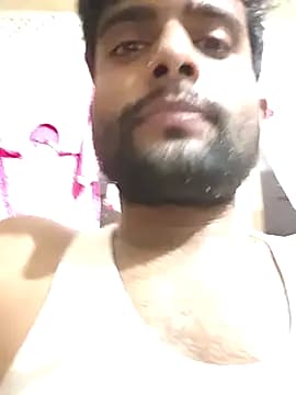 PRIYANHU xh live cam on Stripchat