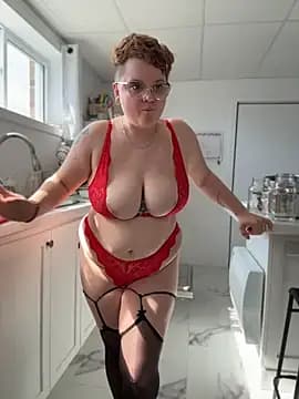 CurvesNChaos live cam