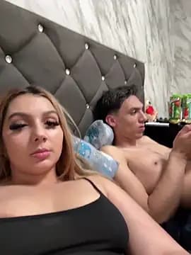 hotamanda01 live cam