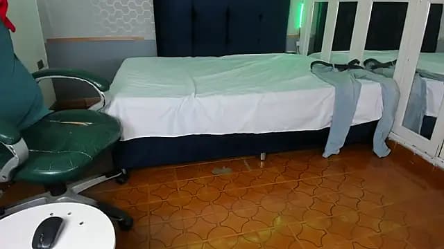 Jean_Jagger live cam