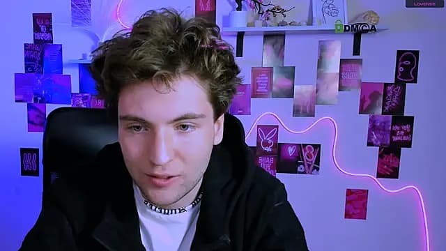 joseph_bear_ live cam