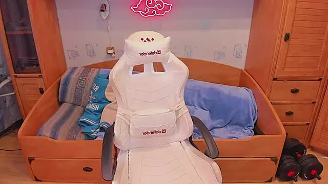 Dexter_Bennett live cam