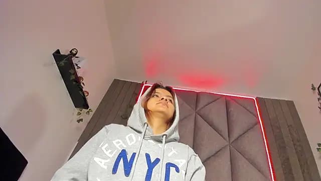 AbbyWathson live cam on Stripchat