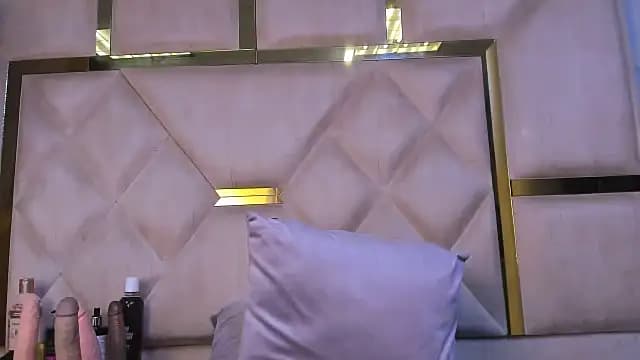 KendallArdent live cam