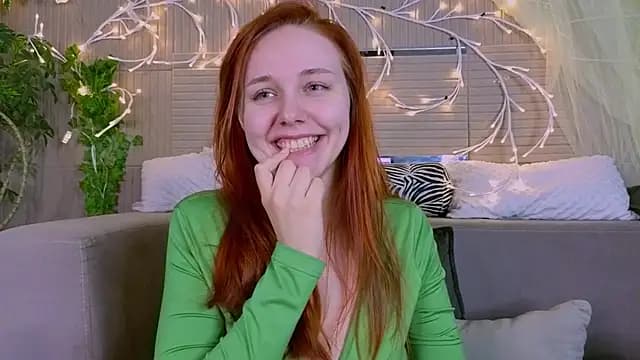 PollyVinice live cam