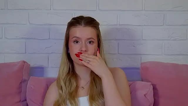 MilanaBalmain live cam