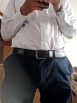 MrSecretSuit live cam