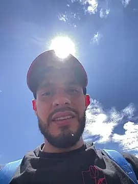 Elferjuan1310 live cam