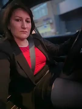 ZhenjaPoledance live cam