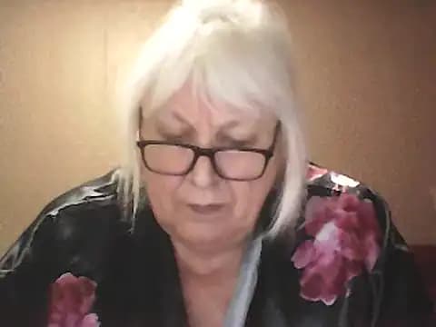 Alexia64231 live cam