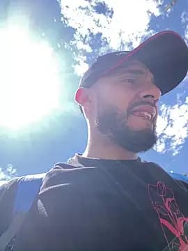 Elferjuan1310 live cam