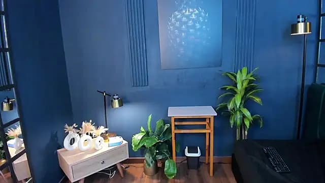 Alicecoule_ live cam on Stripchat