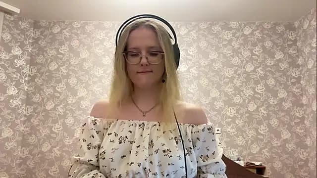 ElmiraGildea live cam