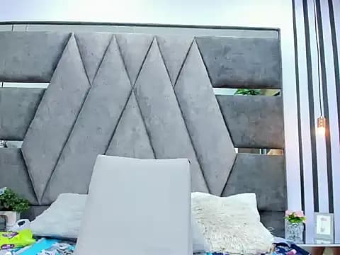 WinnieClarke live cam