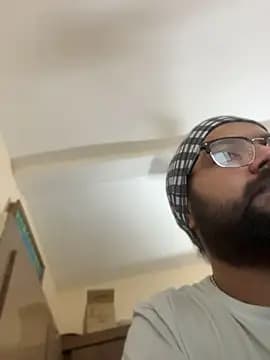 Arsh_Loves_Luv live cam