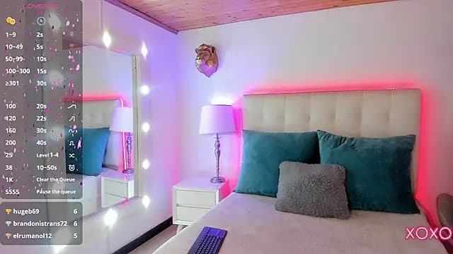 _sasha_miller_ live cam