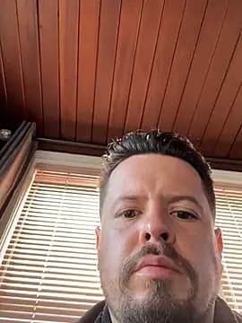 husband4555 live cam