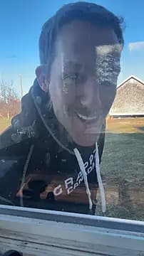 SillyDillyNewfie live cam