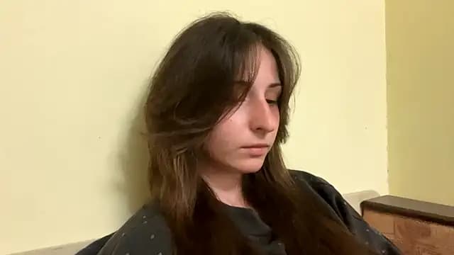 sakuraabloom7 live cam on Stripchat