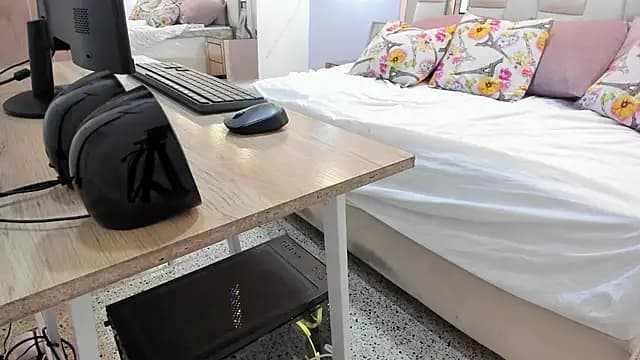 lia_damasco live cam