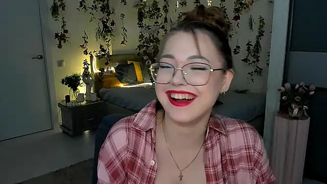 SereneFlame live cam