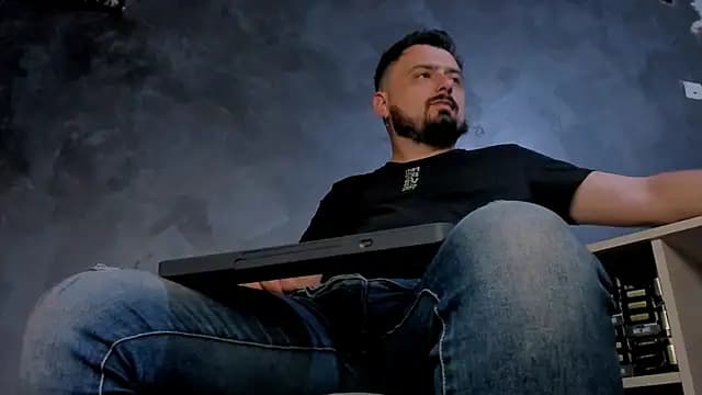 Master_Mark_Wayne live cam