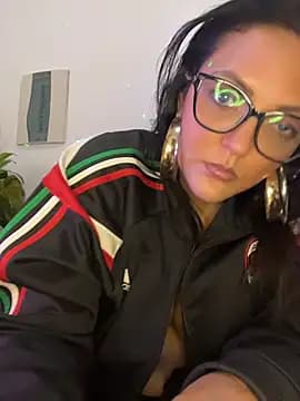 AuroraChest live cam