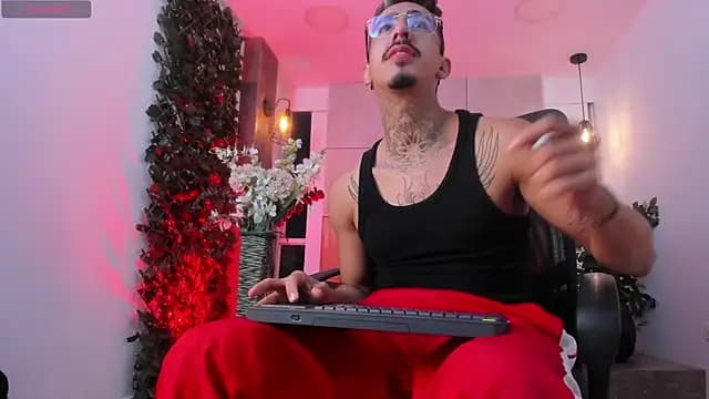 Donovan_Desmond live cam