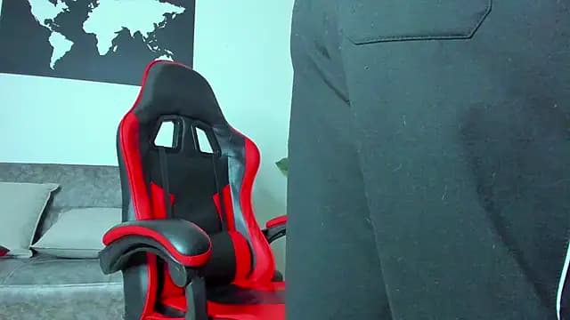 Alessrose live cam on Stripchat