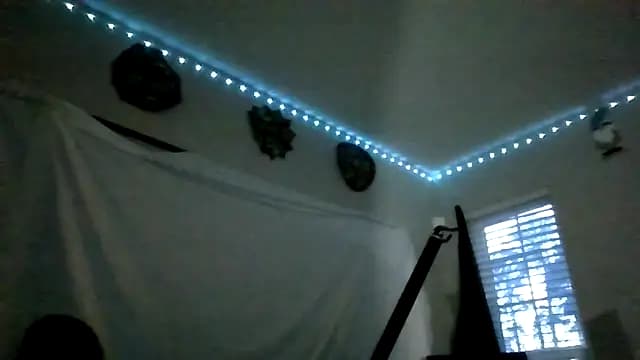 Triggerhappycj100 live cam