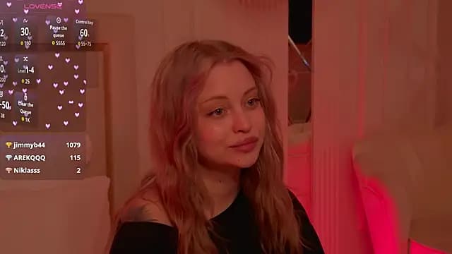 MollyHilton live cam